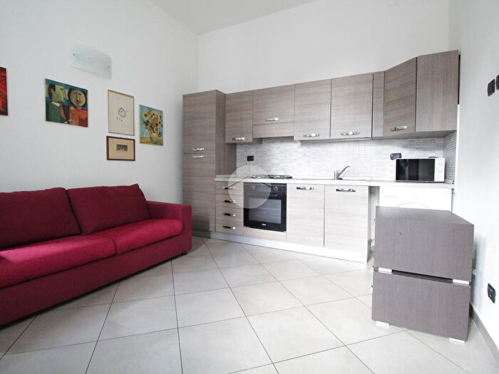 Appartamento bilocale in affitto in Viale Certosa, Milano