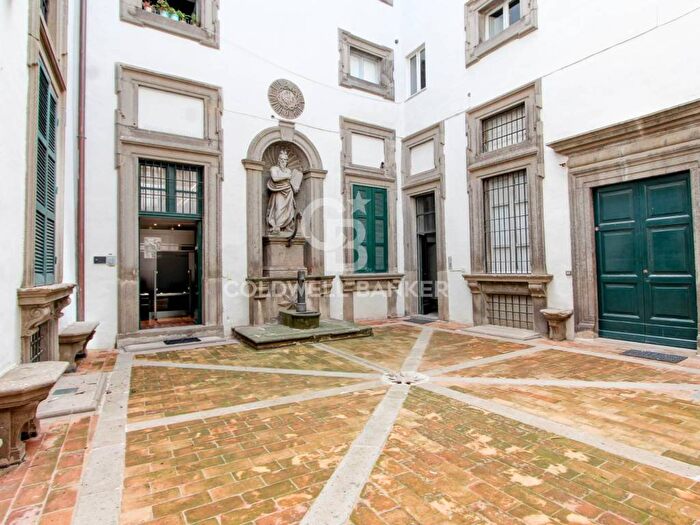 Appartamento con 6 locali in affitto in via Cavour, Sacrario Piazza della Rocca, Viterbo