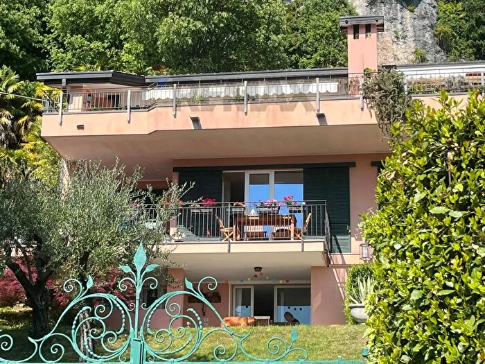 Appartamento con 5 locali in affitto in Via Lago Maggiore, Leggiuno