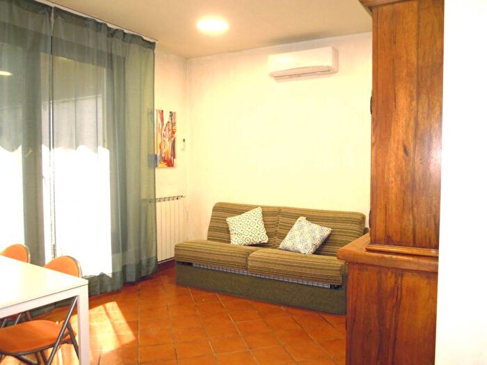 Appartamento bilocale in affitto in Via Cassia, Tomba di Nerone, Roma