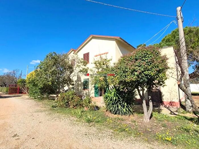 Casa trilocale in vendita in Via Castelluccio, Foggia