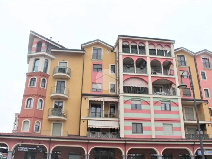 Appartamento monolocale in affitto in Via Giotto, Centro, Leinì