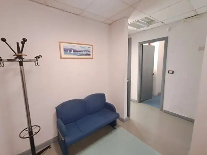 Appartamento trilocale in vendita in Via Settemb, Catanzaro