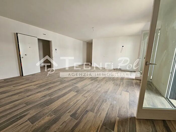 Appartamento trilocale in vendita in Via San Francesco, Saccolongo