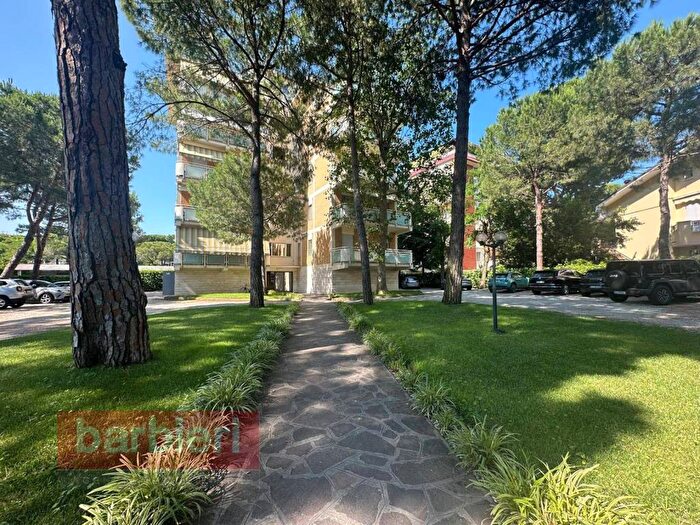 Appartamento trilocale in affitto in viale romagna, Milano Marittima, Cervia