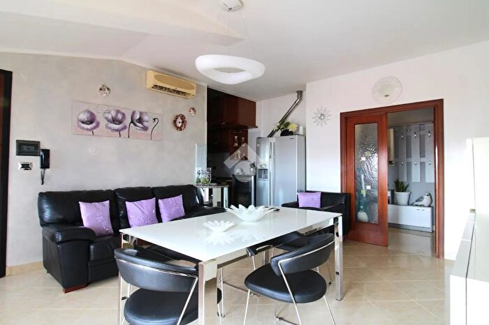 Appartamento trilocale in vendita in Via dei Tigli, San Salvo