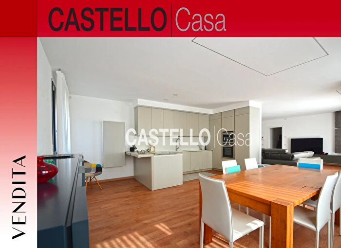 Appartamento con 5 locali in vendita in Via Francia, Castelfranco Veneto