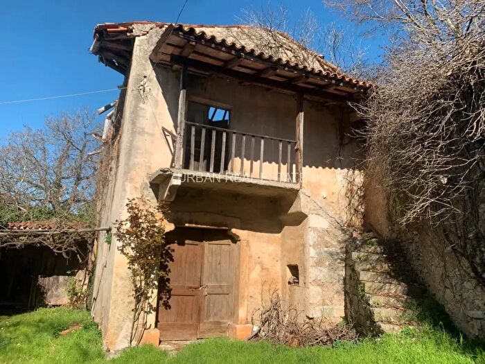 Casa in vendita in Sales, Sgonico