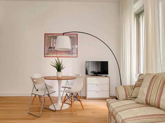 Appartamento monolocale in affitto in Corso di Porta Nuova a, Milano