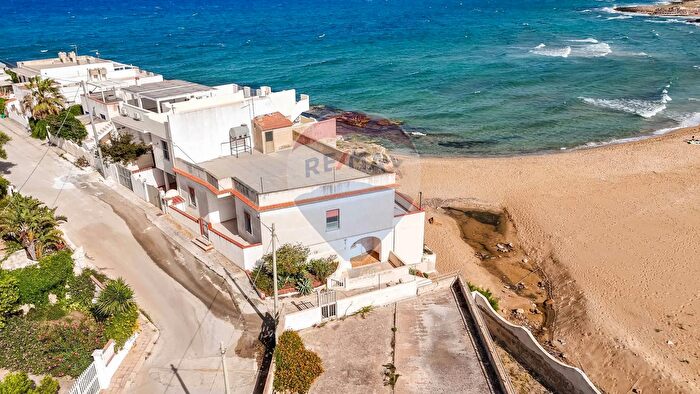 Appartamento con 5 locali in vendita in Contrada Morghella, Pachino