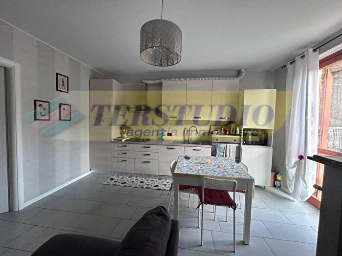 Appartamento bilocale in affitto in Via San Sosimo, Gromlongo, Palazzago