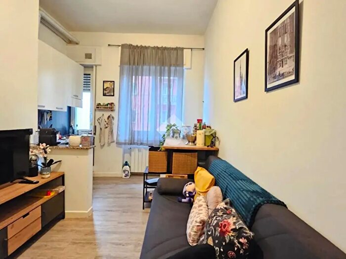 Appartamento bilocale in affitto in Via Privata Varallo, Milano