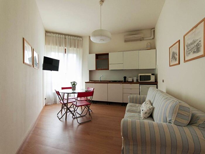 Appartamento bilocale in affitto in Via Casale, Navigli Darsena, Milano