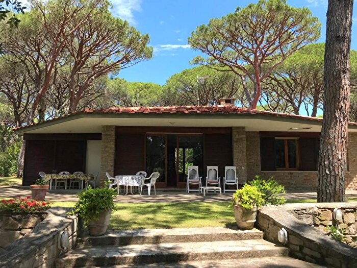 Casa con 6 locali in affitto in Località Roccamare, Rocchette Roccamare Riva del Sole, Castiglione della Pescaia