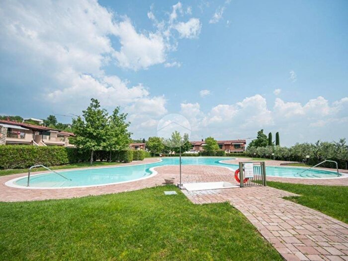 Appartamento bilocale in affitto in Località Pressenga, Cavaion Veronese