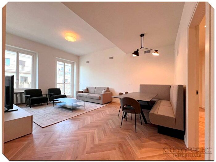 Appartamento con 5 locali in affitto in Via Piero Gobetti, Via Roma, Torino