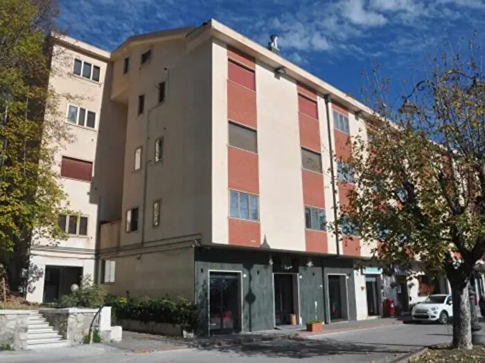 Appartamento bilocale in vendita in Viale Regina Elena, Rivisondoli