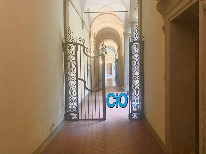 Casa con 5 locali in affitto in Santo Stefano, Bologna