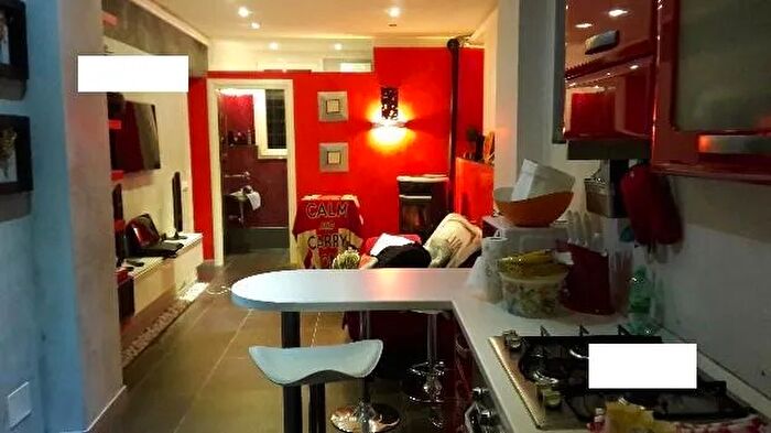 Appartamento trilocale in affitto in Camaiore