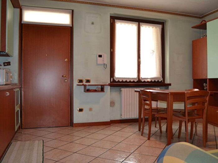 Appartamento bilocale in affitto in Viale Eugenio Villoresi, Centro, Lainate