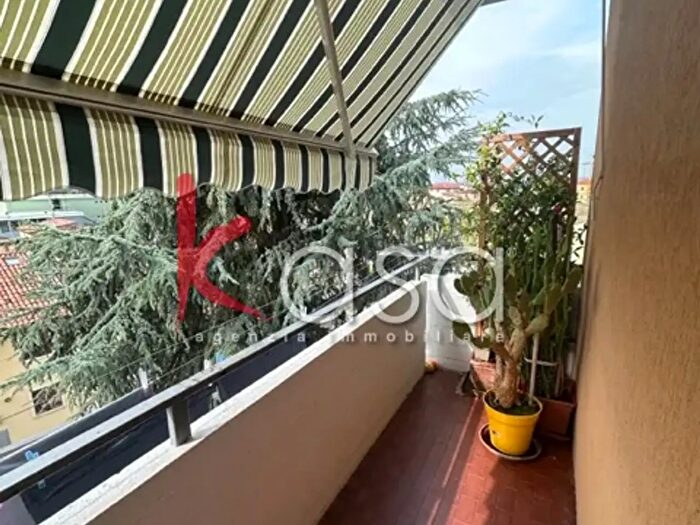 Appartamento con 6 locali in vendita in Viale Vittoria, Lonigo