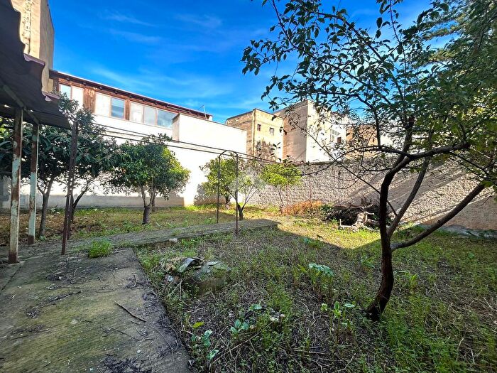 Appartamento bilocale in vendita in Via Roma, Ficarazzi