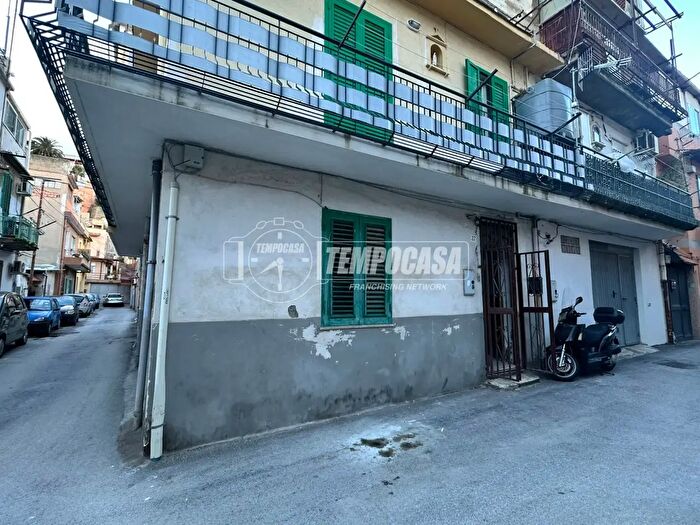 Appartamento trilocale in vendita in Messina