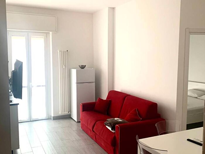 Appartamento bilocale in affitto in Via Flumendosa, Crescenzago, Milano