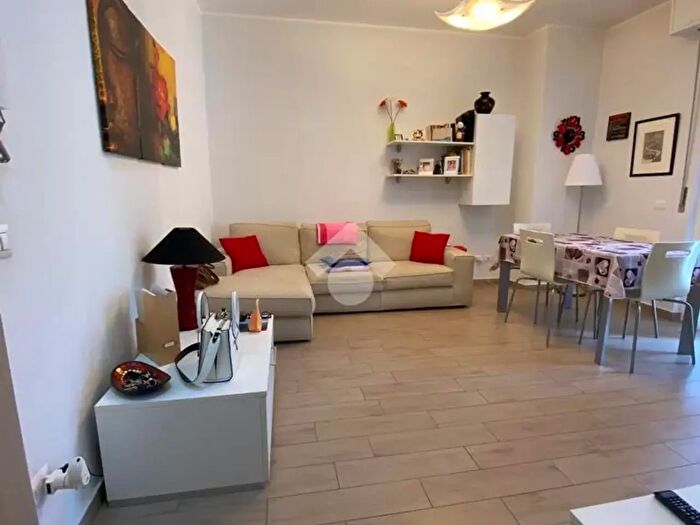 Appartamento bilocale in affitto in Via Sangro, Milano