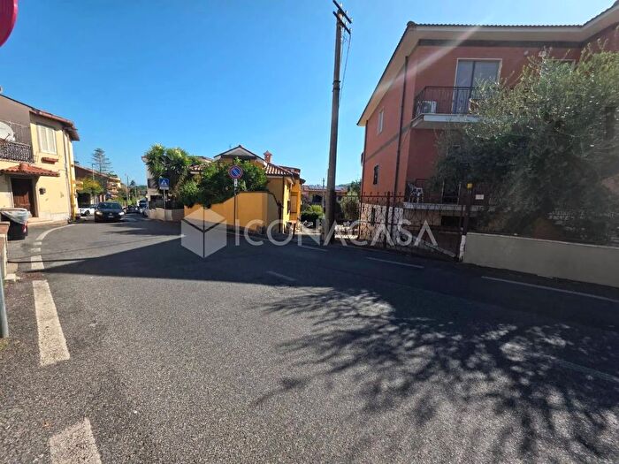 Appartamento bilocale in vendita in Via dellAcqua Acetosa, Ciampino