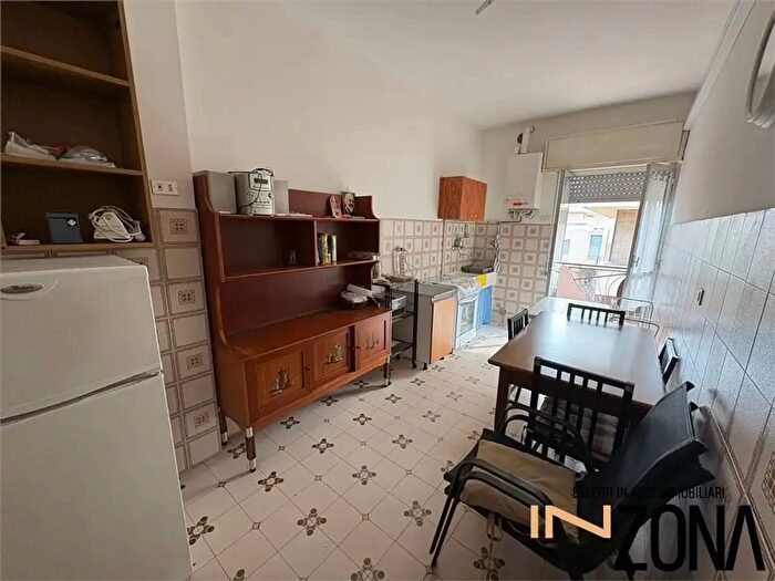 Appartamento trilocale in vendita in Via Monti, Tortoreto