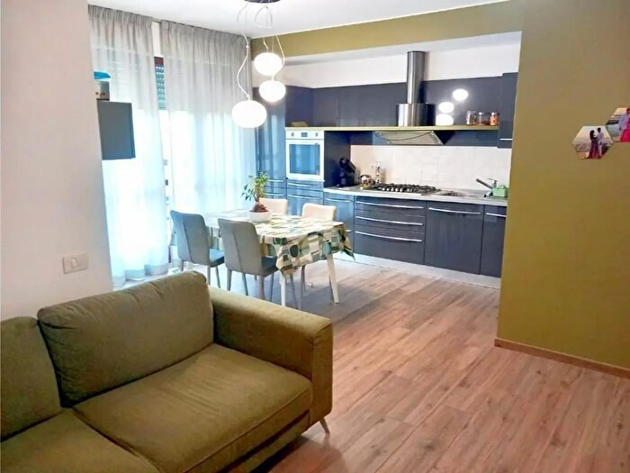 Appartamento bilocale in vendita in Via Carlo Alberto dalla Chiesa, Rozzano