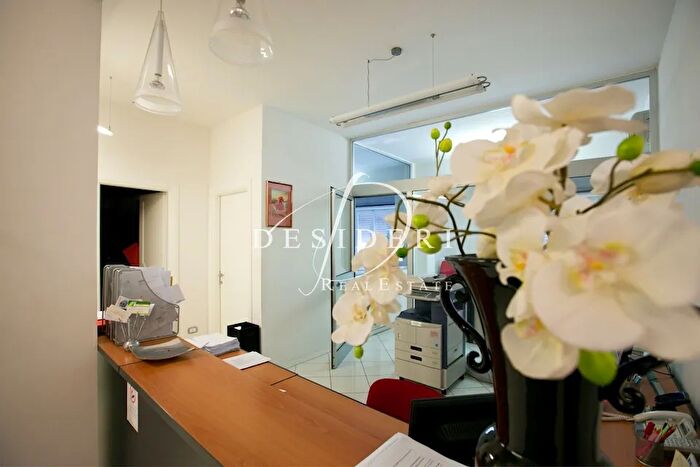 Appartamento con 8 locali in vendita in Via Saturnia Grosseto, Grosseto