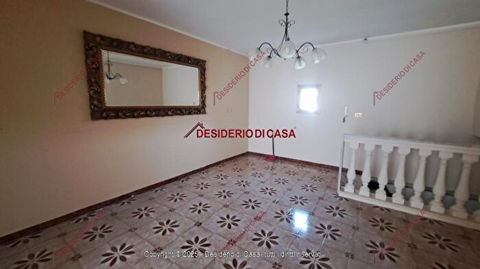 Casa con 5 locali in vendita in Via Nazionale Villagrazia di Carini Carini Palermo Sicilia Italia, Carini
