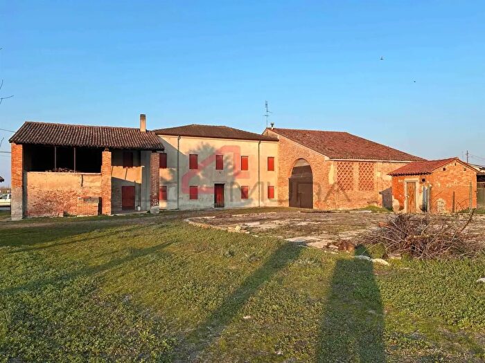 Casa quadrilocale in vendita in Gazzo Veronese