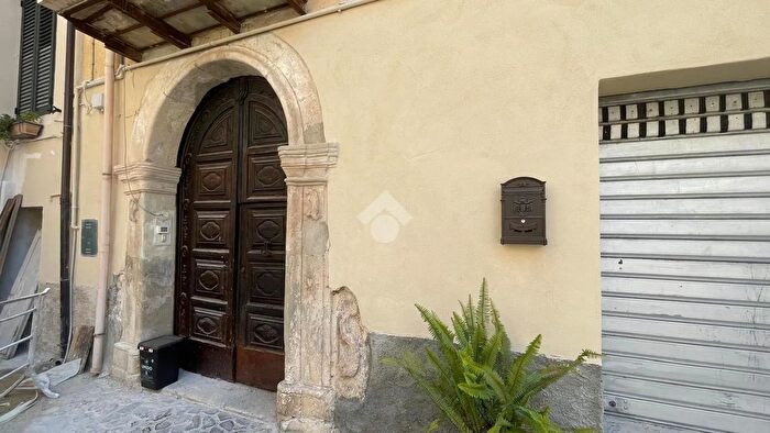 Appartamento con 7 locali in vendita in Via San Giovanni di Dio, CoriglianoRossano