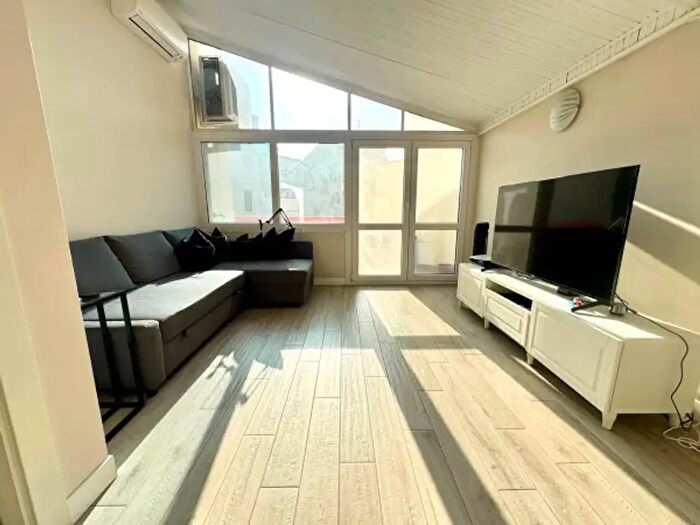 Appartamento quadrilocale in affitto in Via Emanuele Filiberto, Milano