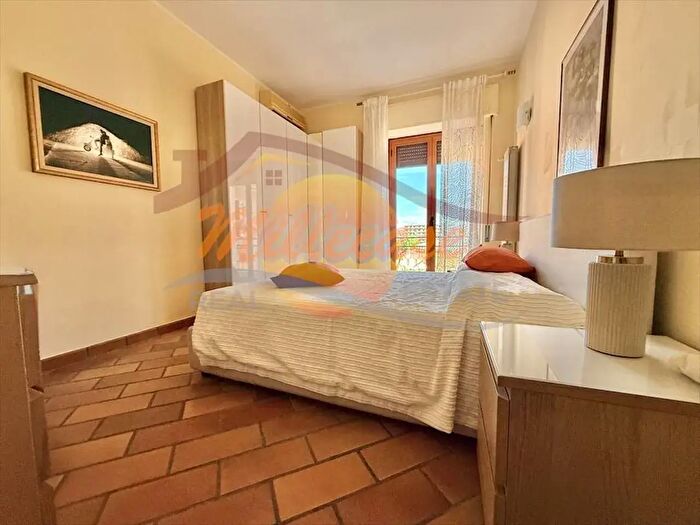 Appartamento quadrilocale in vendita in Viale Tica, Siracusa