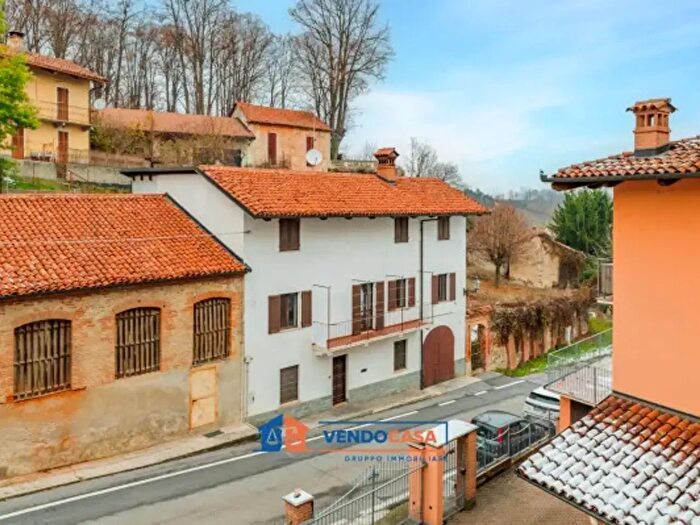 Casa con 6 locali in vendita in Via Torino, Bene Vagienna