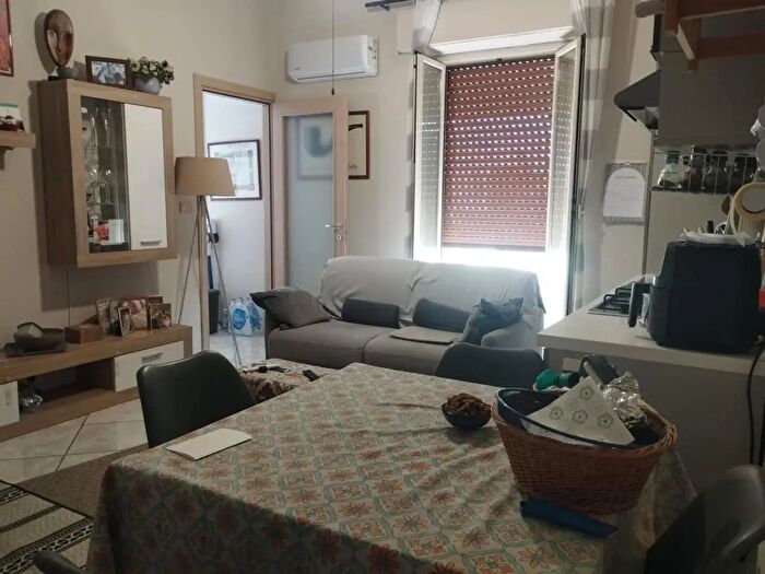 Appartamento trilocale in vendita in Via Pasubio, Siracusa