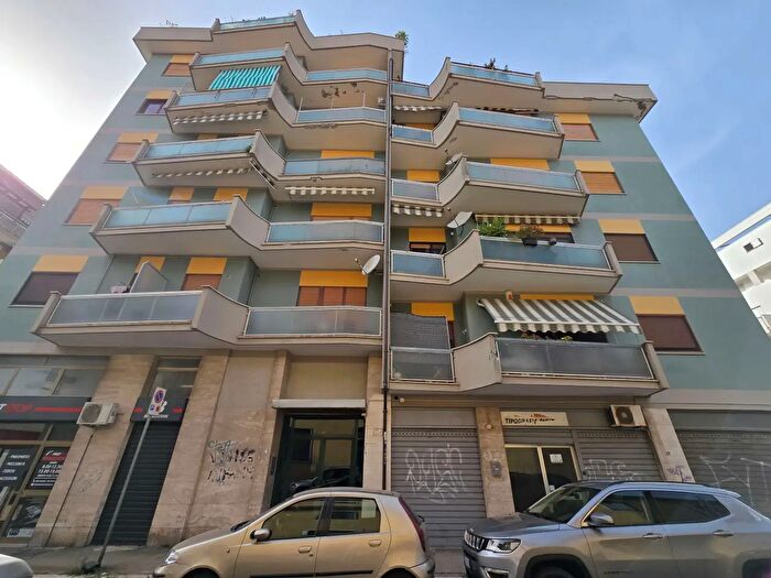 Appartamento con 5 locali in affitto in Via Masaccio, Pescara