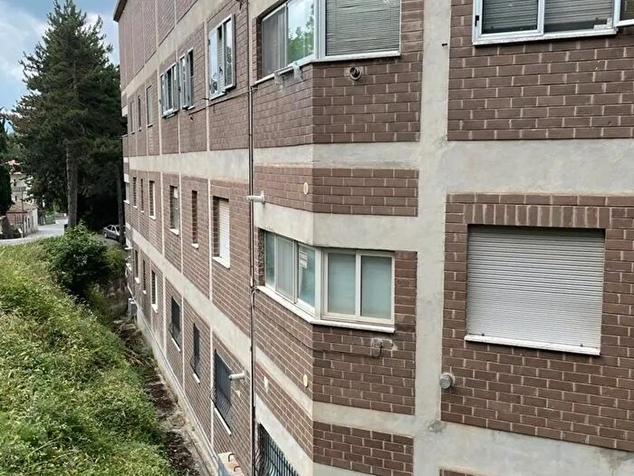 Appartamento con 5 locali in vendita in Moliterno