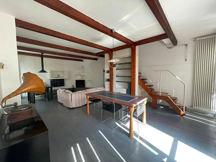 Appartamento con 6 locali in vendita in Strada di Settimo, Torino