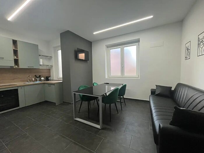 Appartamento bilocale in vendita in Corso Genova, Vigevano