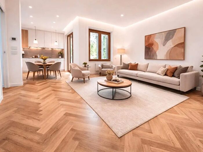 Appartamento trilocale in vendita in Via Federico Tesio, Milano