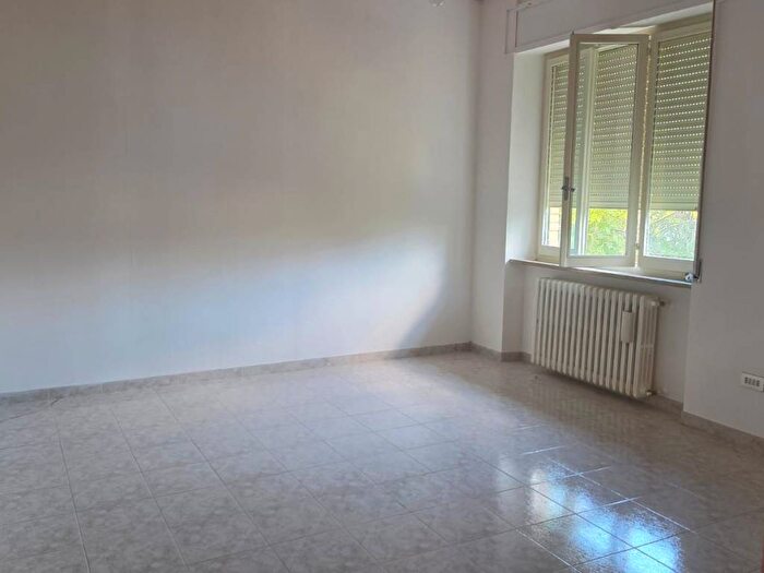 Appartamento quadrilocale in affitto in Via Sant'Anna, Centro, Mogliano