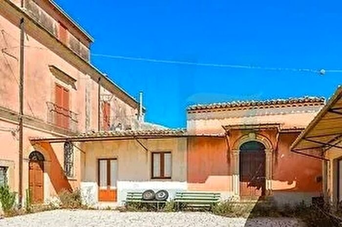 Casa in vendita in Scicli, Noto