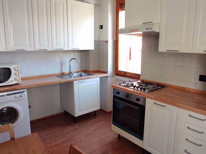 Appartamento trilocale in affitto in Via Fra Riccardo Pampuri, Vigentino Fatima, Milano