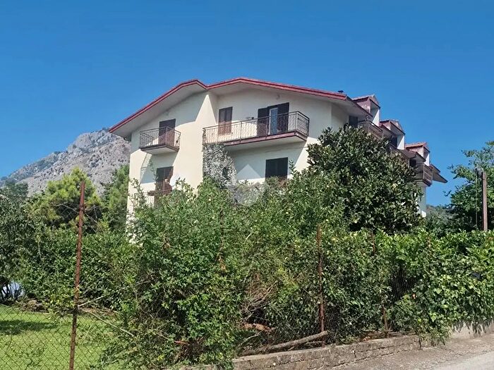 Appartamento quadrilocale in vendita in Via Cirignano, Montesarchio