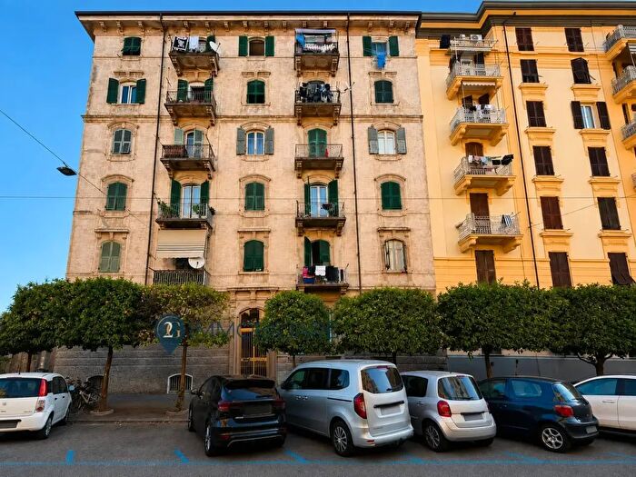 Appartamento trilocale in vendita in Corso Cavour, La Spezia